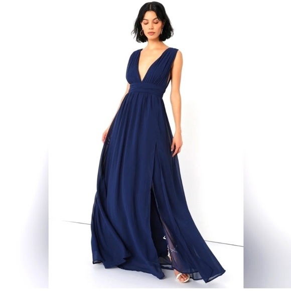 FLASH • SALE • Lulu’s • Heavenly Hues • Deep V Formal Dress in Blue - Picture 5 of 12